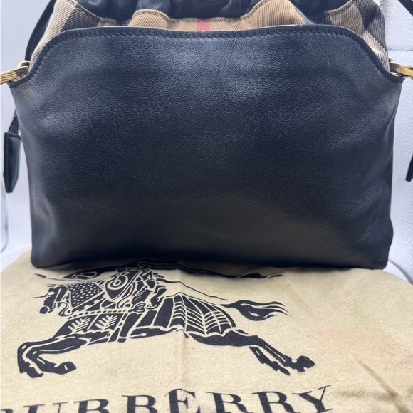 Burberry Authentic Elegant Black and Tan Clutch/Crossbody Bag RARE - Picture 4 of 7